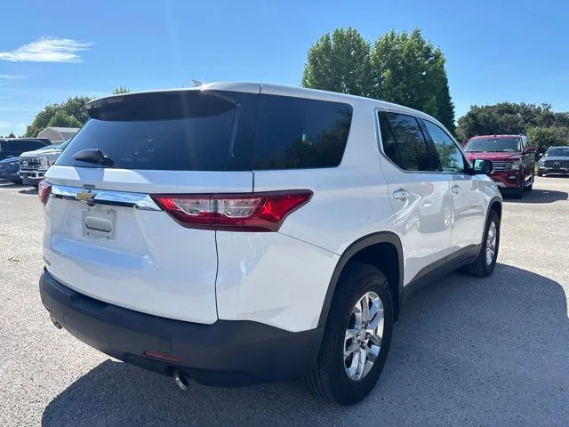Used 2020 White Chevrolet LS image 5