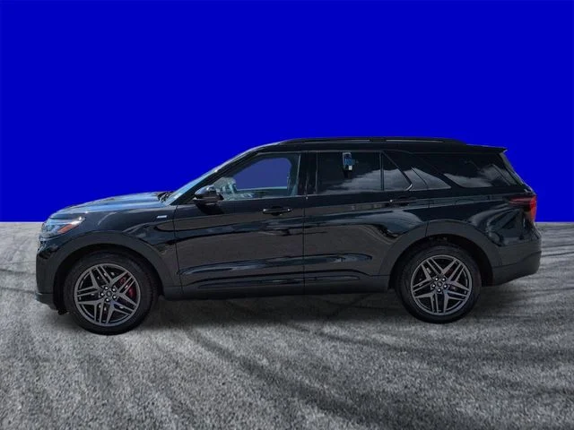 New 2026 Agate Black Metallic Ford ST-Line image 7