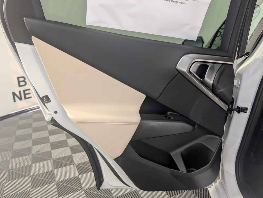 Used 2026 White BMW 30 xDrive image 17