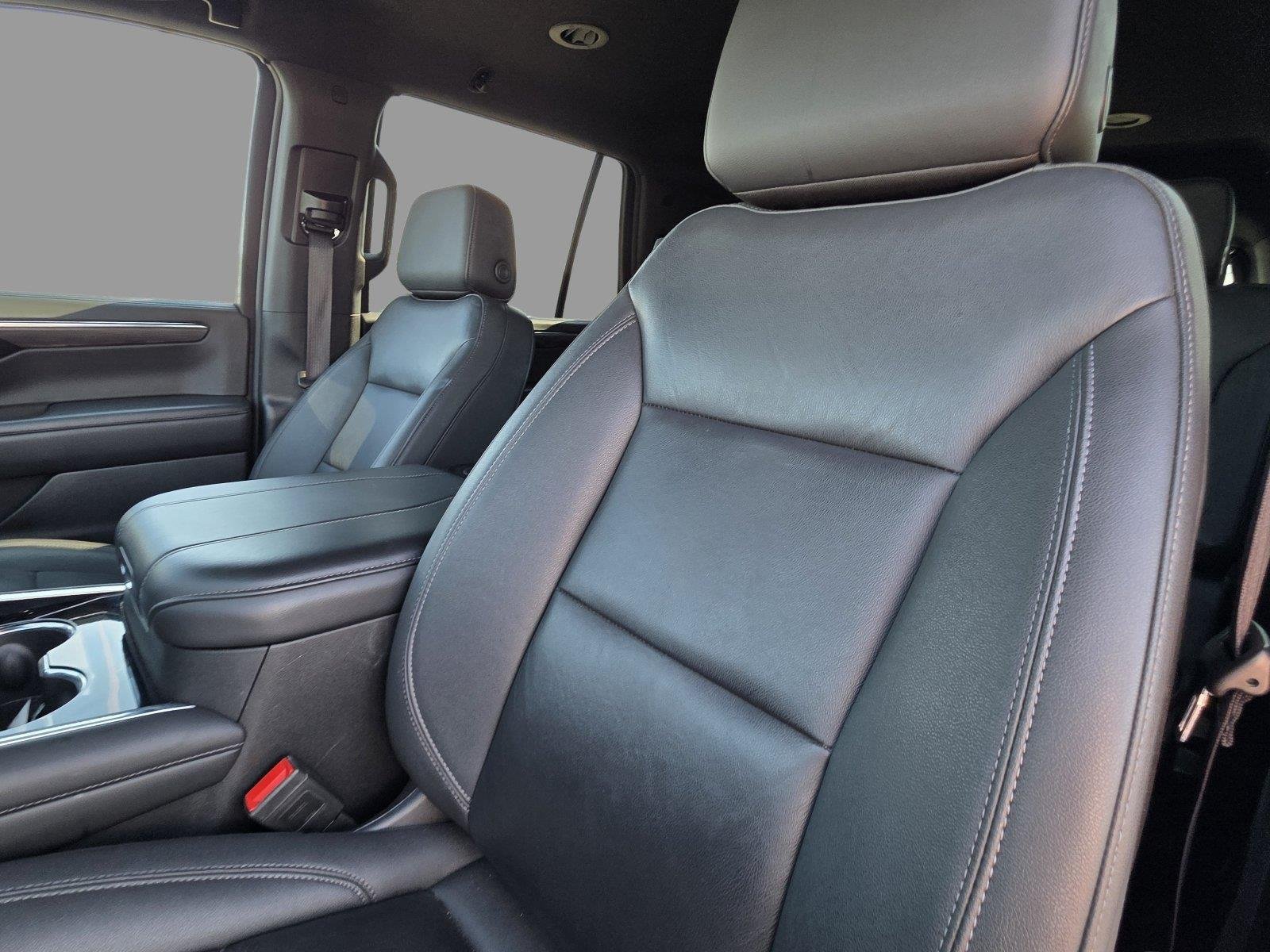 Used 2025 Dark Ash Metallic Chevrolet LT image 20