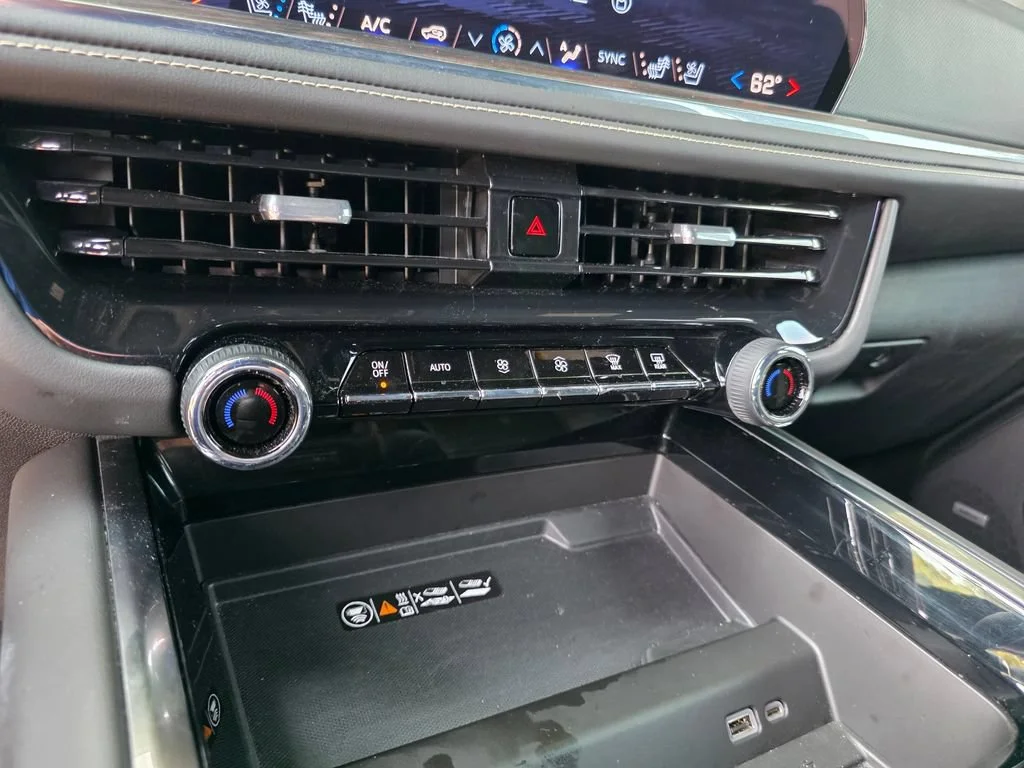 Used 2025 Sterling Gray Metallic Chevrolet Premier image 22