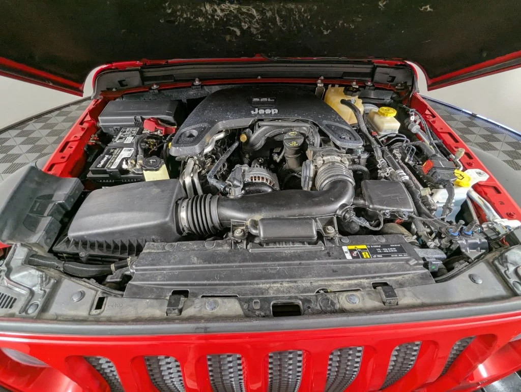 Certified Used 2020 Red Jeep Unlimited Sport S image 27