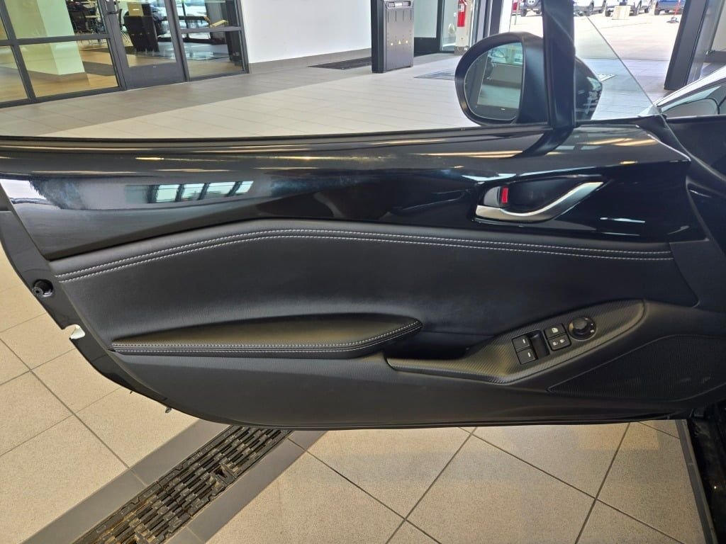 2025 Mazda MX-5 Miata Grand Touring - Photo 13