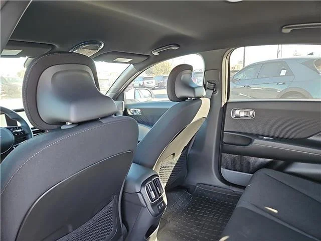 New 2025 Serenity White Hyundai SE image 9