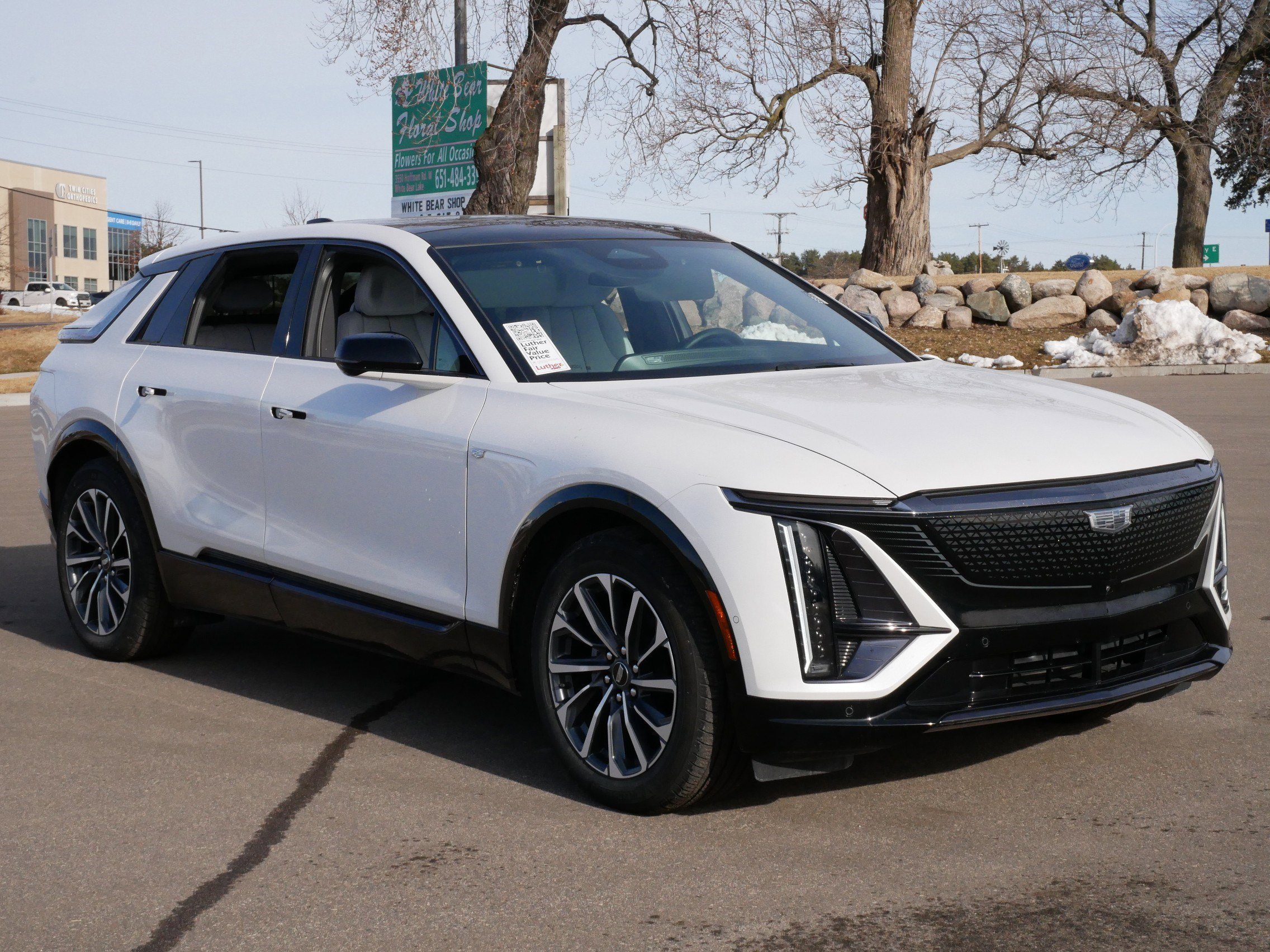 Certified 2024 Cadillac LYRIQ Sport 2 with VIN 1GYKPVRL4RZ132017 for sale in Vadnais Heights, MN