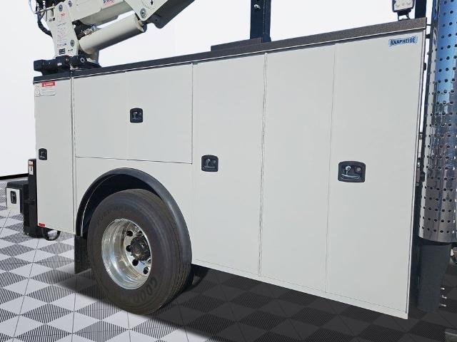 New 2026 Oxford White Ford F-750 Diesel Straight Frame image 34