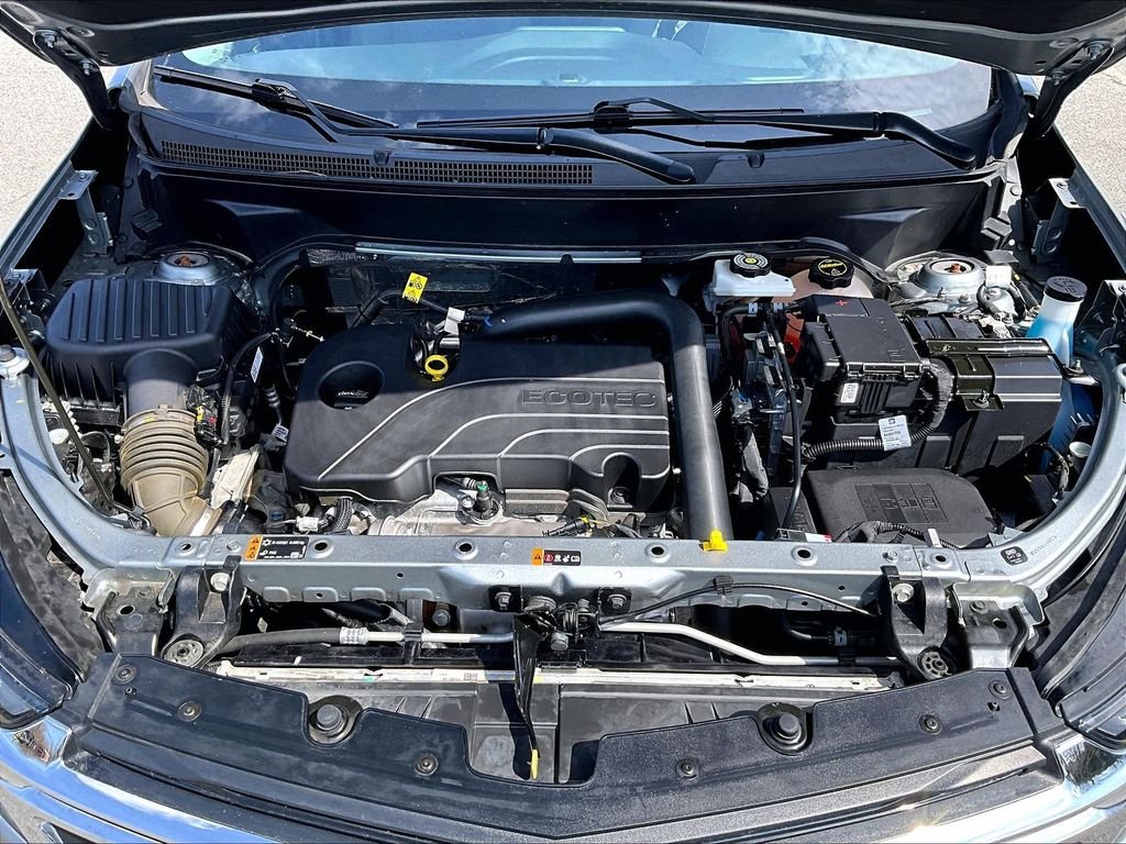 Used 2024 Gray Chevrolet LT image 30