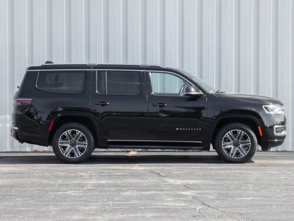 Used 2024 Jeep Wagoneer Series II with VIN 1C4SJVBP0RS169210 for sale in Kansas City