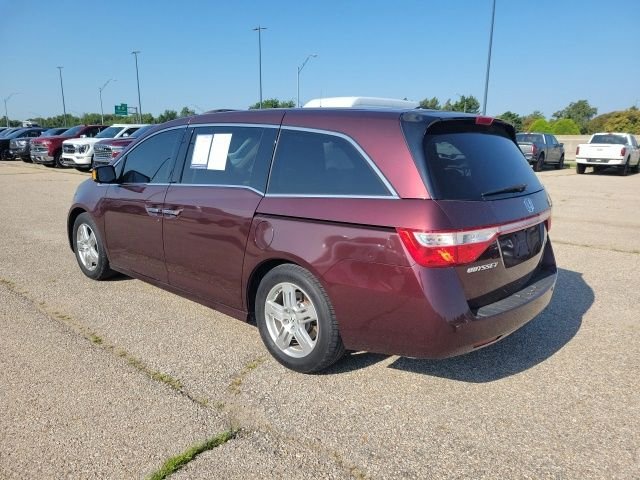 Used 2012 Dark Cherry Pearl II Honda Touring image 22