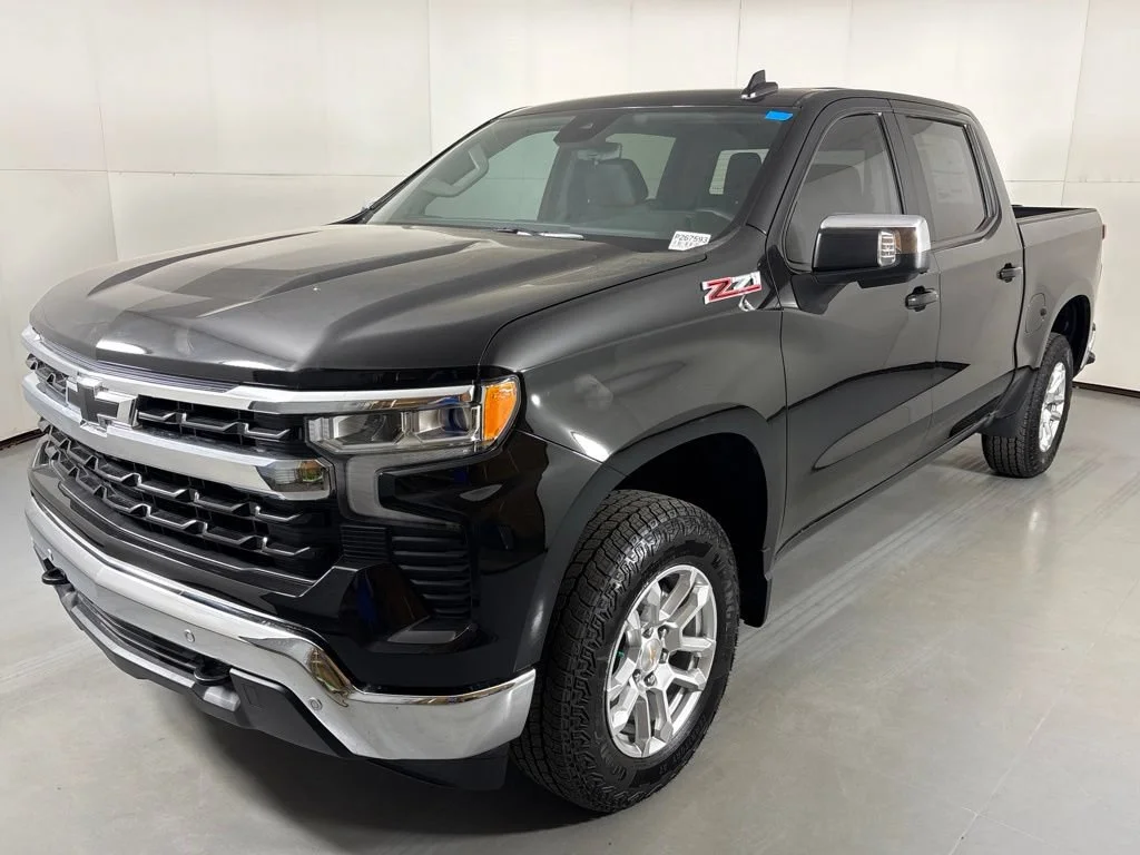 New 2026 Black Chevrolet LT image 5
