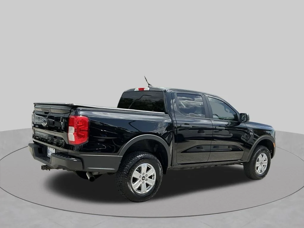 Used 2025 Black Ford XL image 17