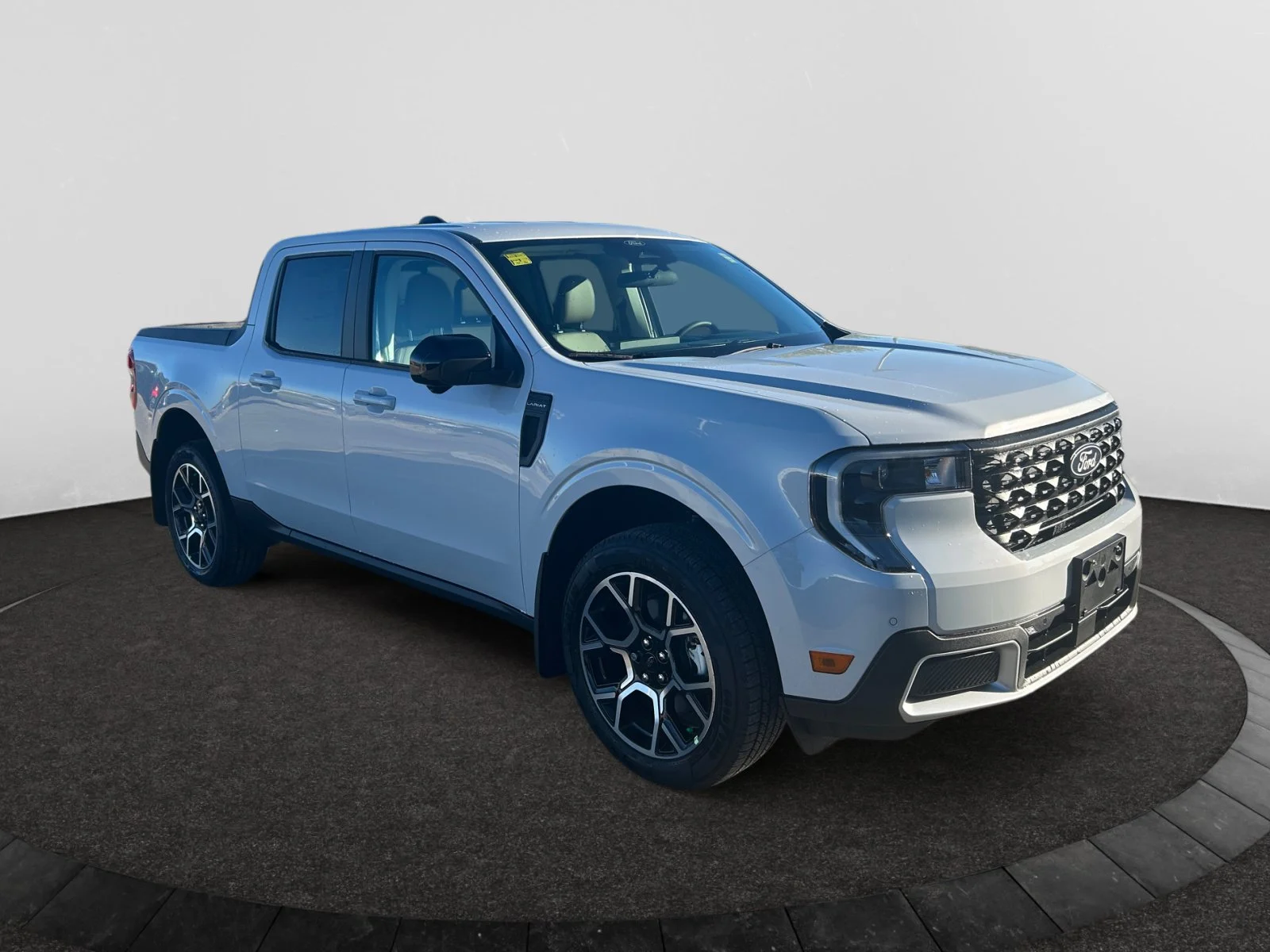 New 2026 Space White Metallic Ford LARIAT image 7
