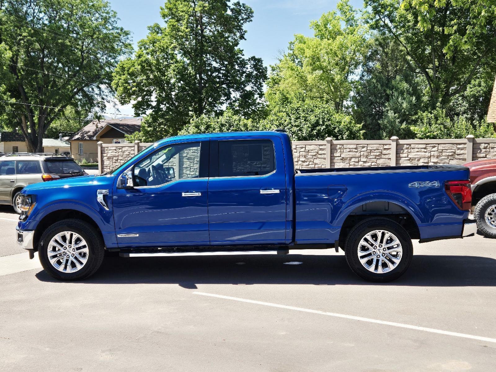 Used 2025 Atlas Blue FORD XLT image 6