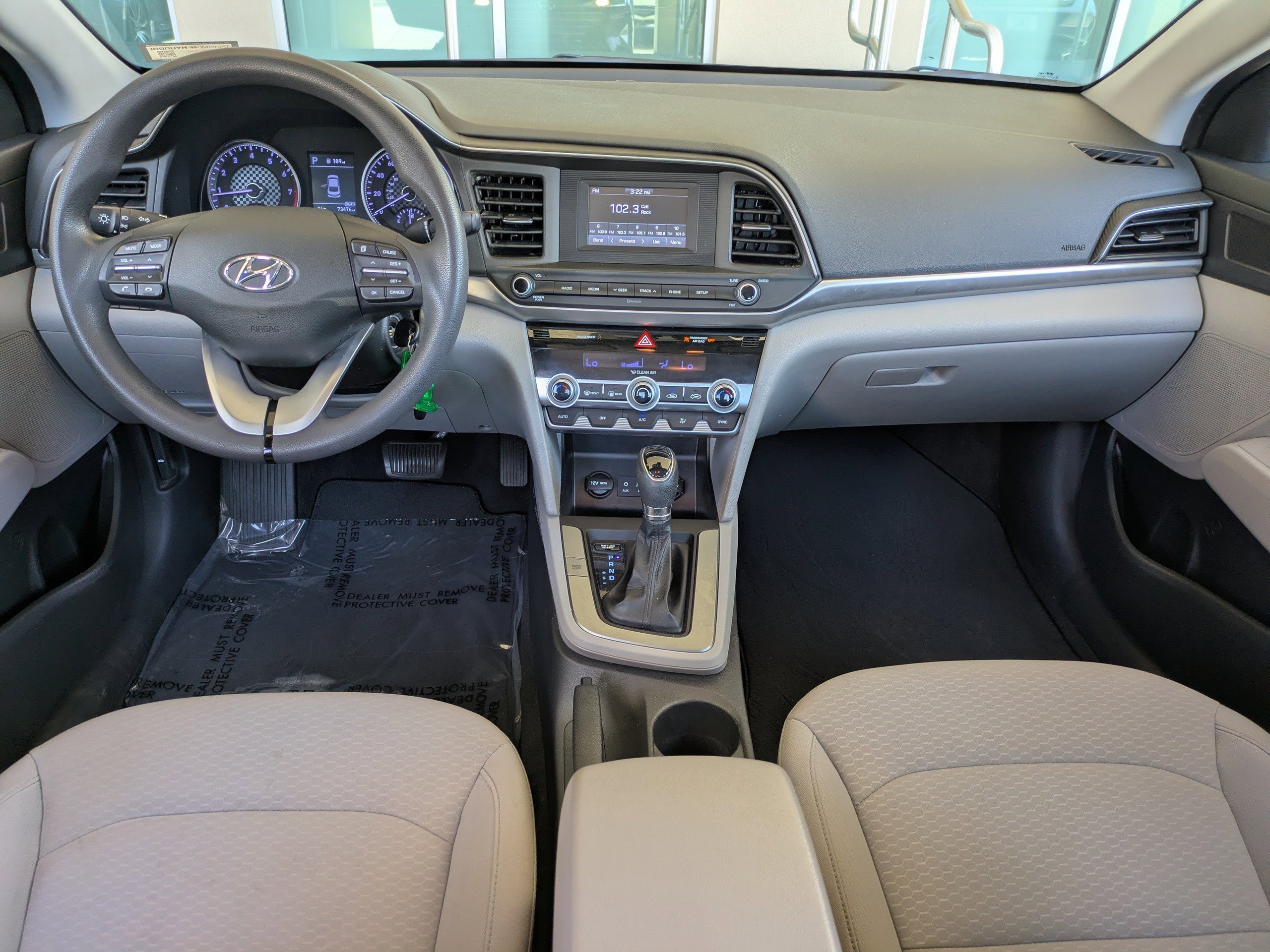 2020 Hyundai Elantra SE - Photo 13