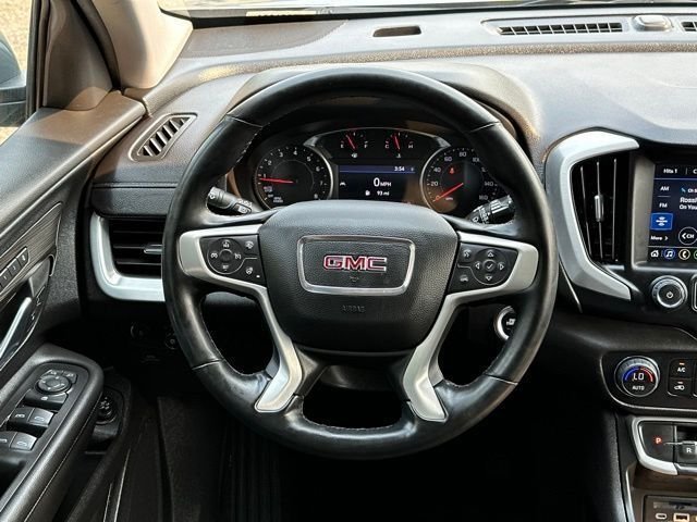 Used 2023 Sterling Metallic GMC SLT image 8