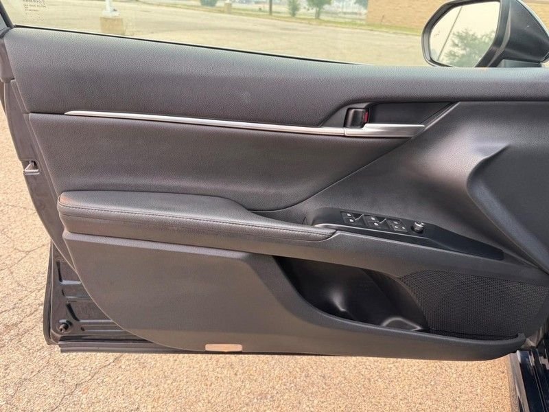 Used 2019 Aqua Toyota XSE image 19