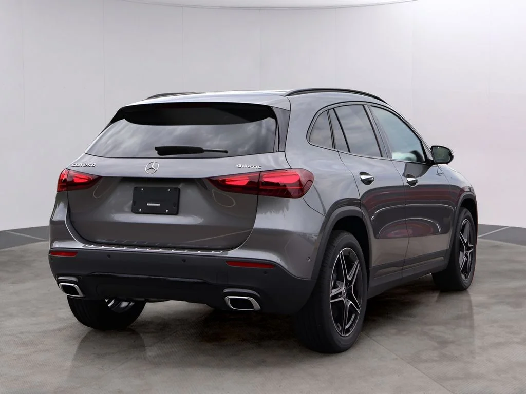 New 2026 Mountain Gray Metallic Mercedes-Benz GLA 250 image 7