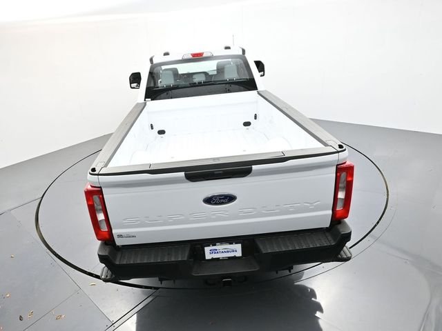 New 2026 Oxford White Ford F-350® XL image 23