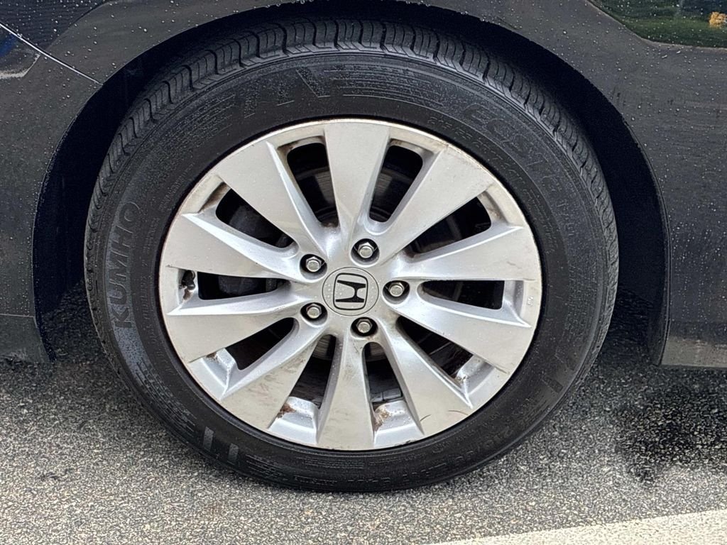 Used 2015  Honda EX-L image 18
