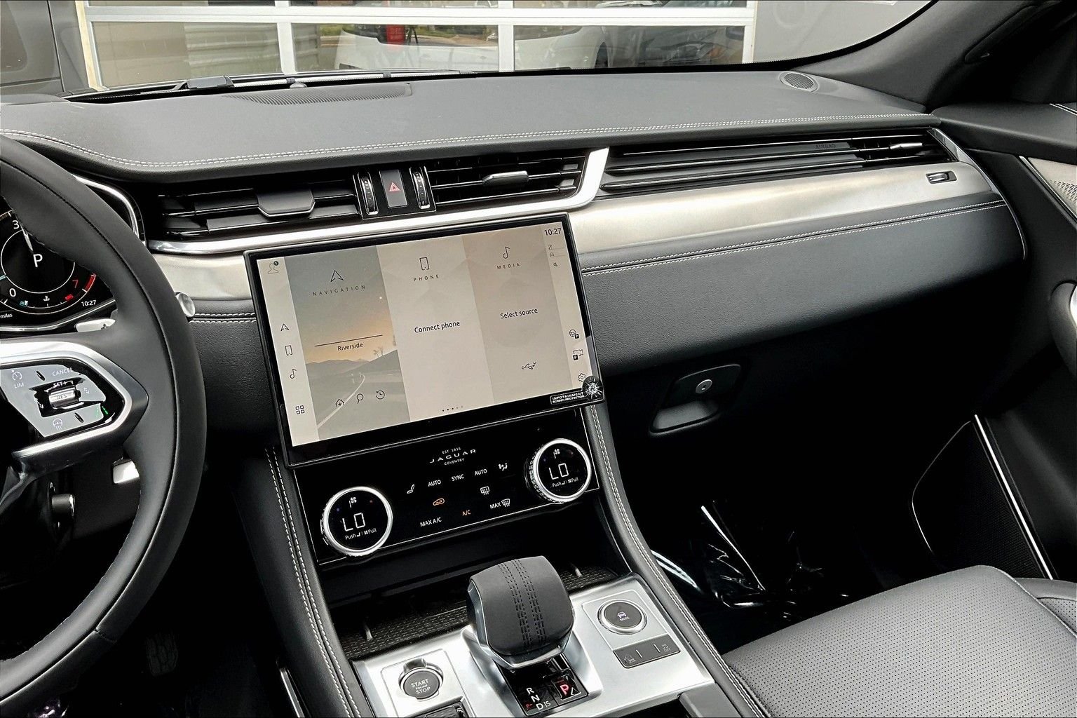 2026 Jaguar F-Pace R-Dynamic S - Photo 7