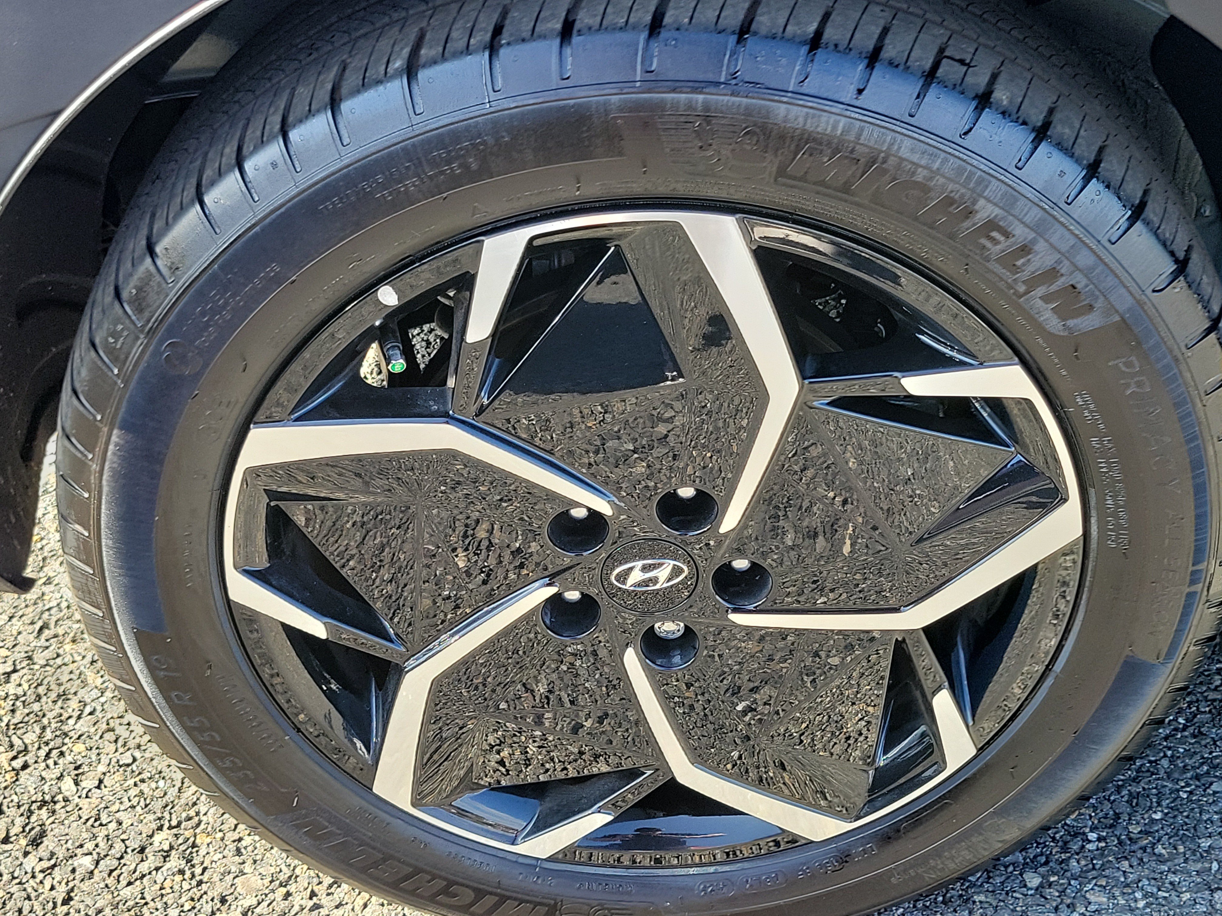 2024 Hyundai IONIQ 5 SEL - Photo 25