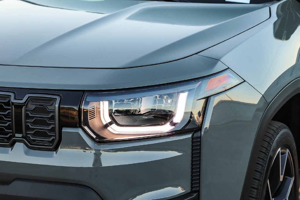 New 2026 Sting-Gray Clearcoat Jeep Overland image 4