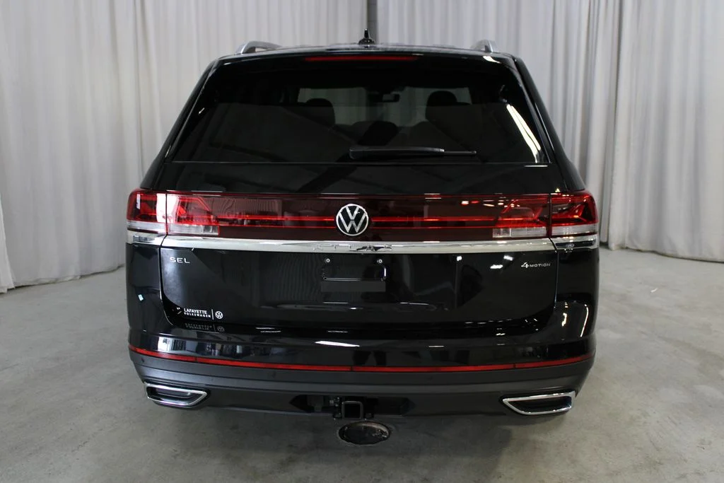 New 2026 Black Volkswagen SEL image 33