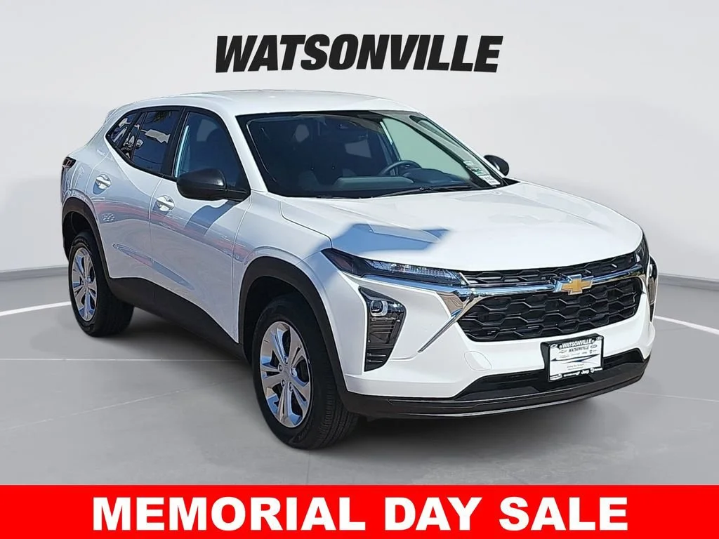 2026 Chevrolet Trax LS's photo