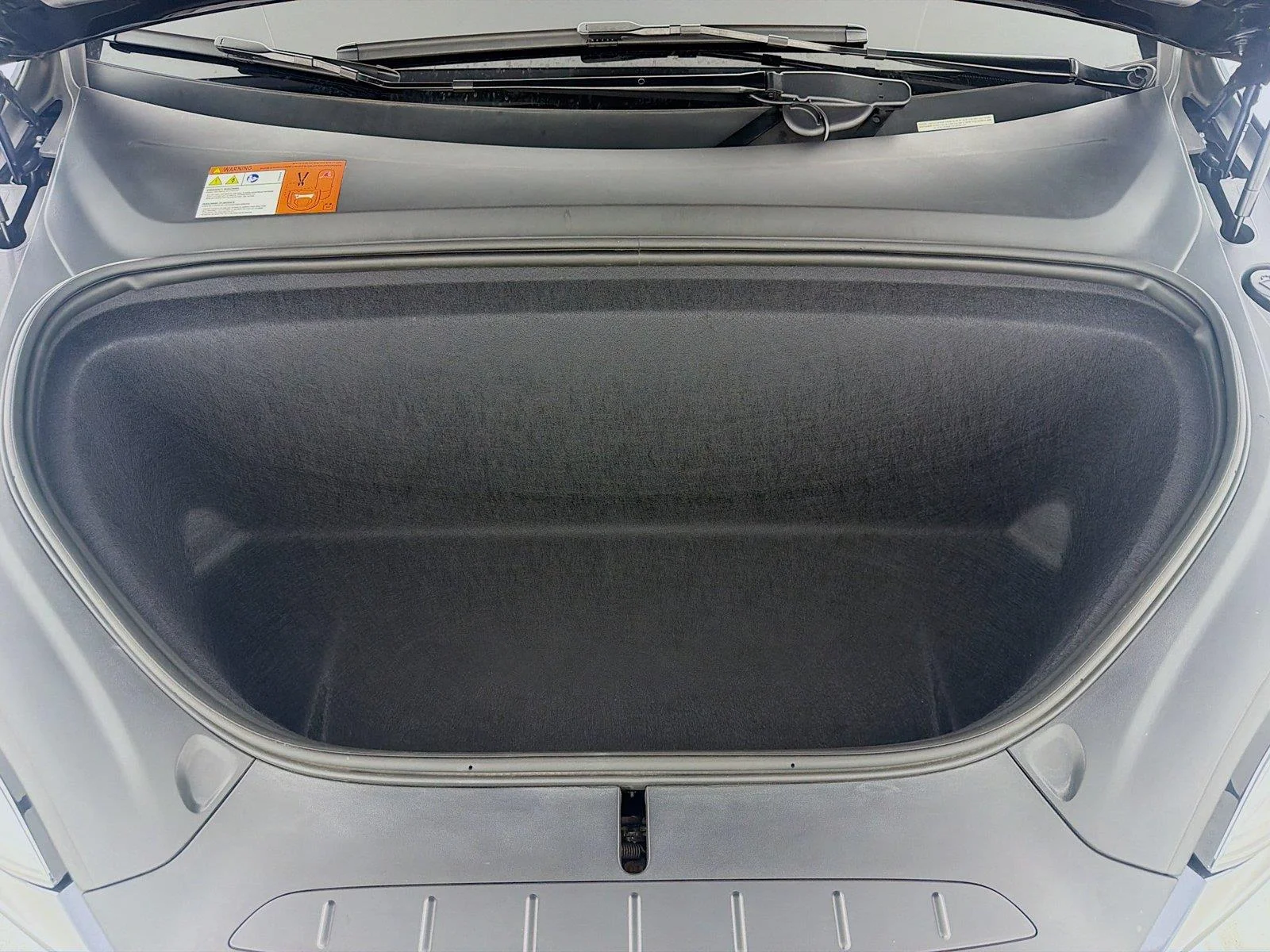 Used 2018  Tesla 100D image 30