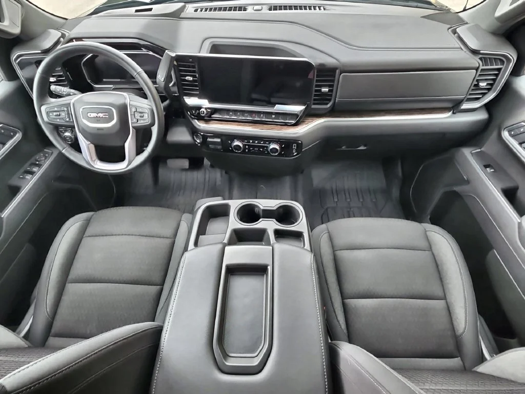 2026 GMC Sierra 1500 SLE - Photo 19
