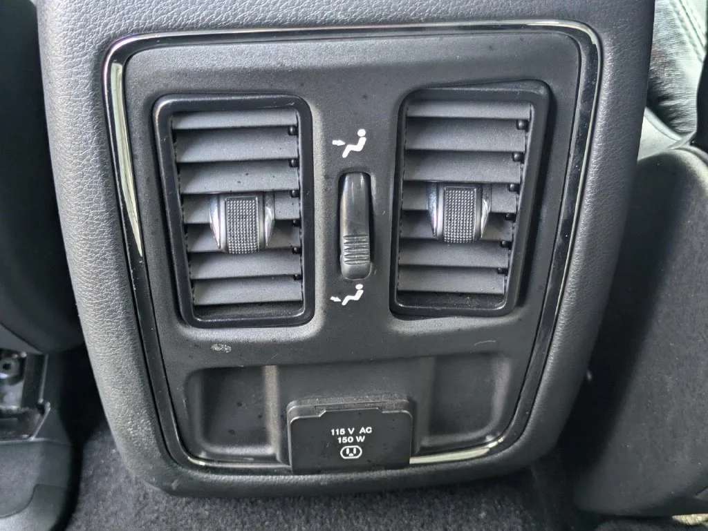 Used 2020 White Jeep Altitude image 20