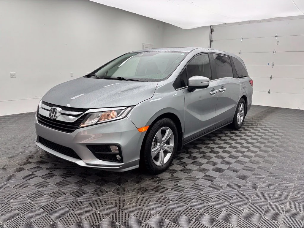 Used 2019 Silver Honda EX-L image 2