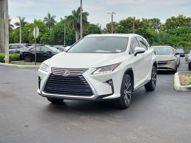 Used 2019 White Lexus 350 image 30