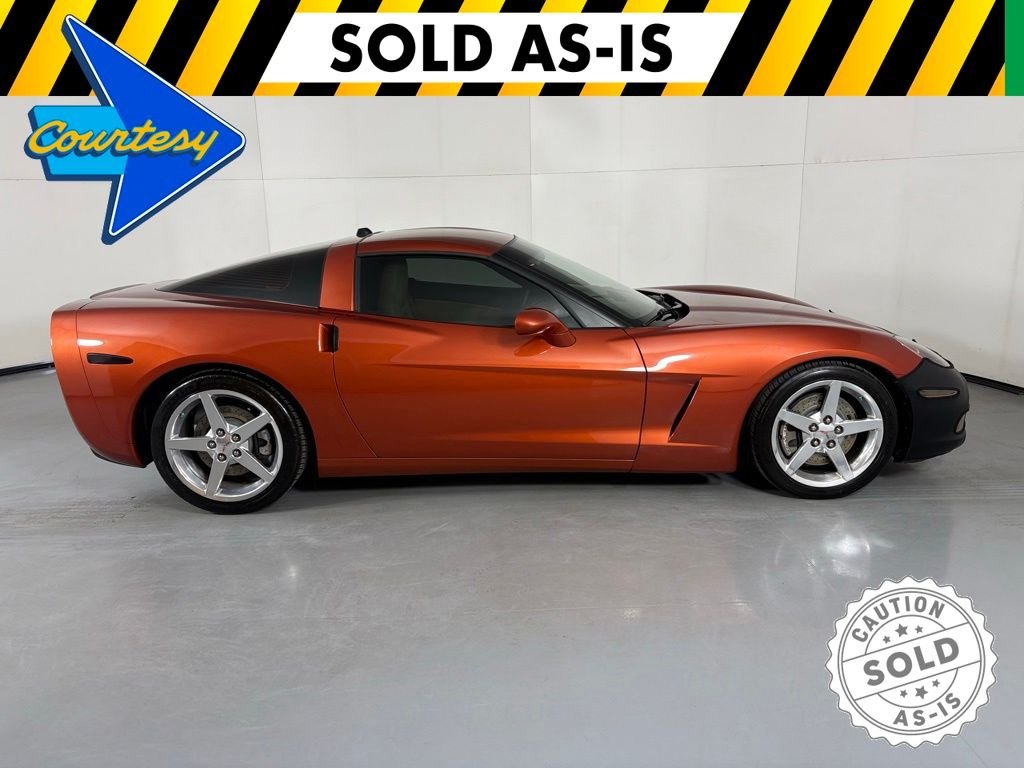 Used 2005 Orange Chevrolet Base image 9