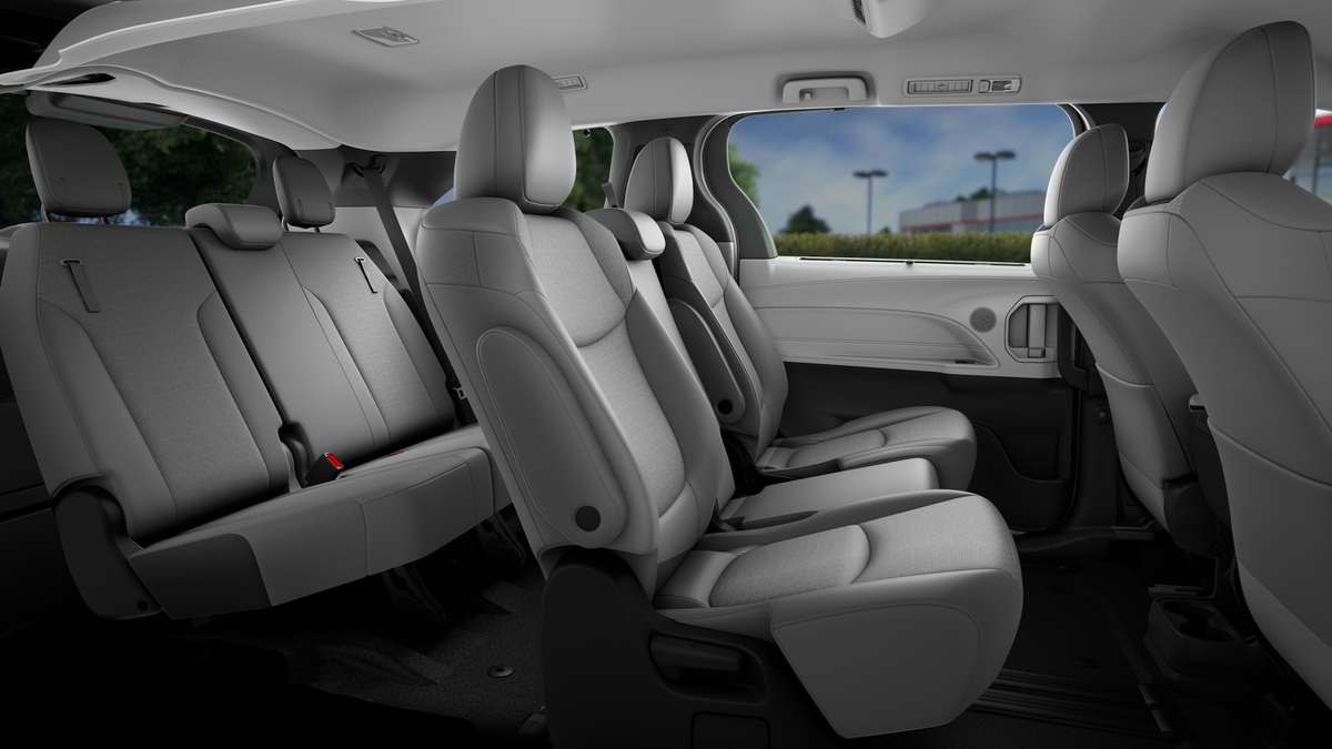 New 2026 Midnight Black Metallic Toyota LE image 34