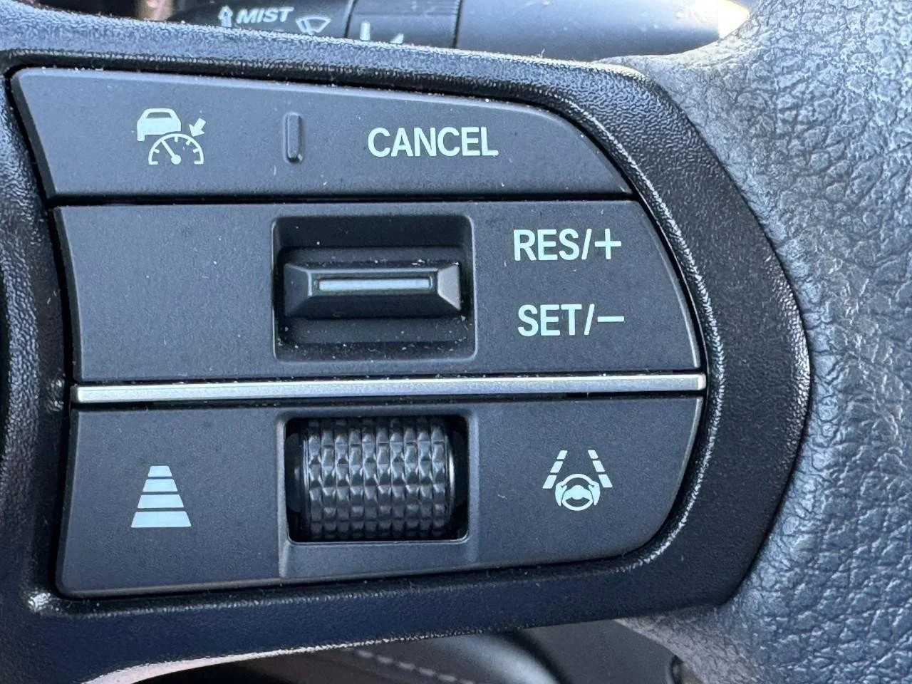 2024 Honda Accord EX - Photo 20