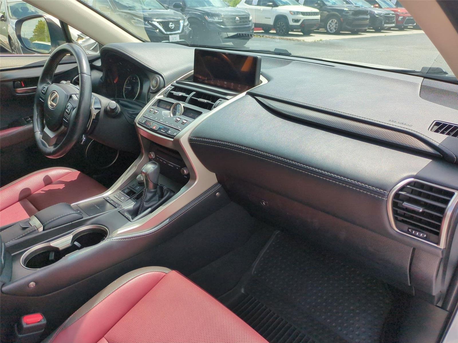 Used 2019 Eminent White Pearl Lexus NX 300 image 39