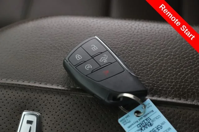 Used 2025 Black GMC Denali image 3