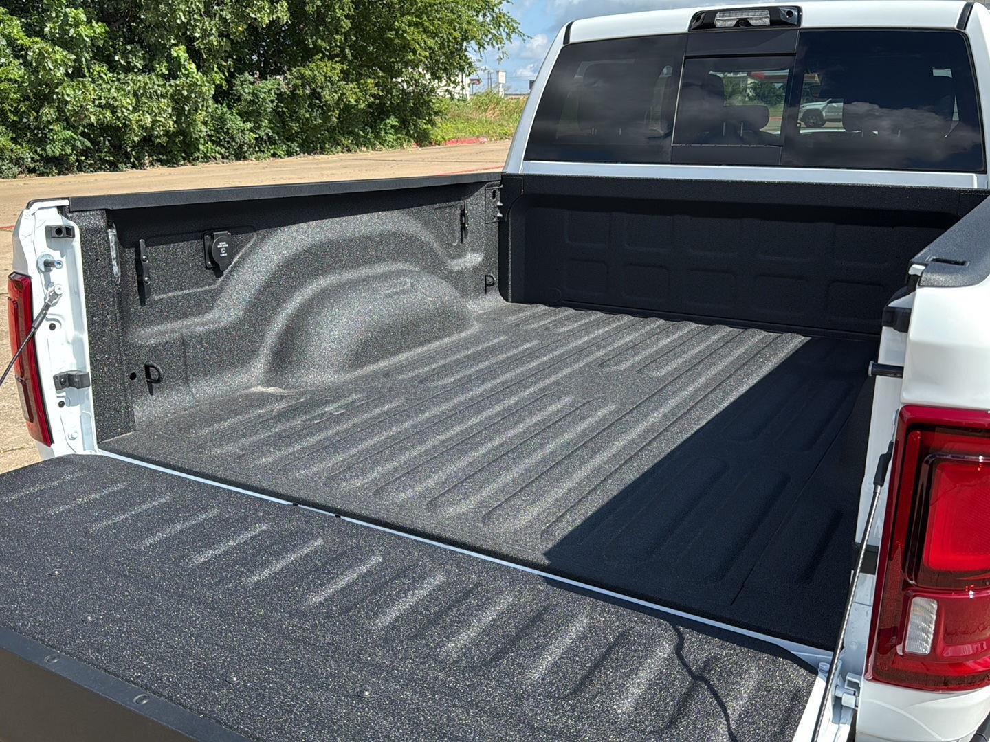New 2026 Bright White Clear-Coat Exterior Paint RAM Laramie image 47