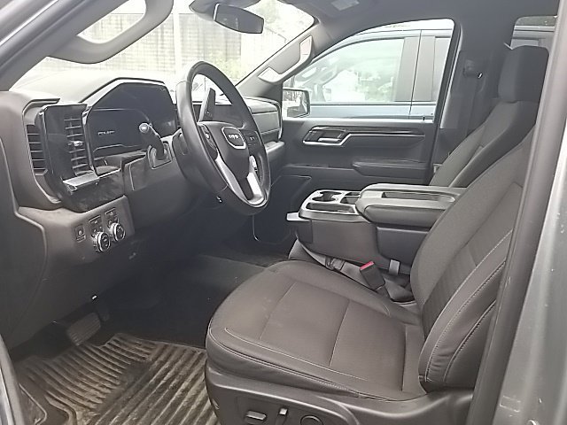 Used 2024 Sterling Metallic GMC SLE image 33