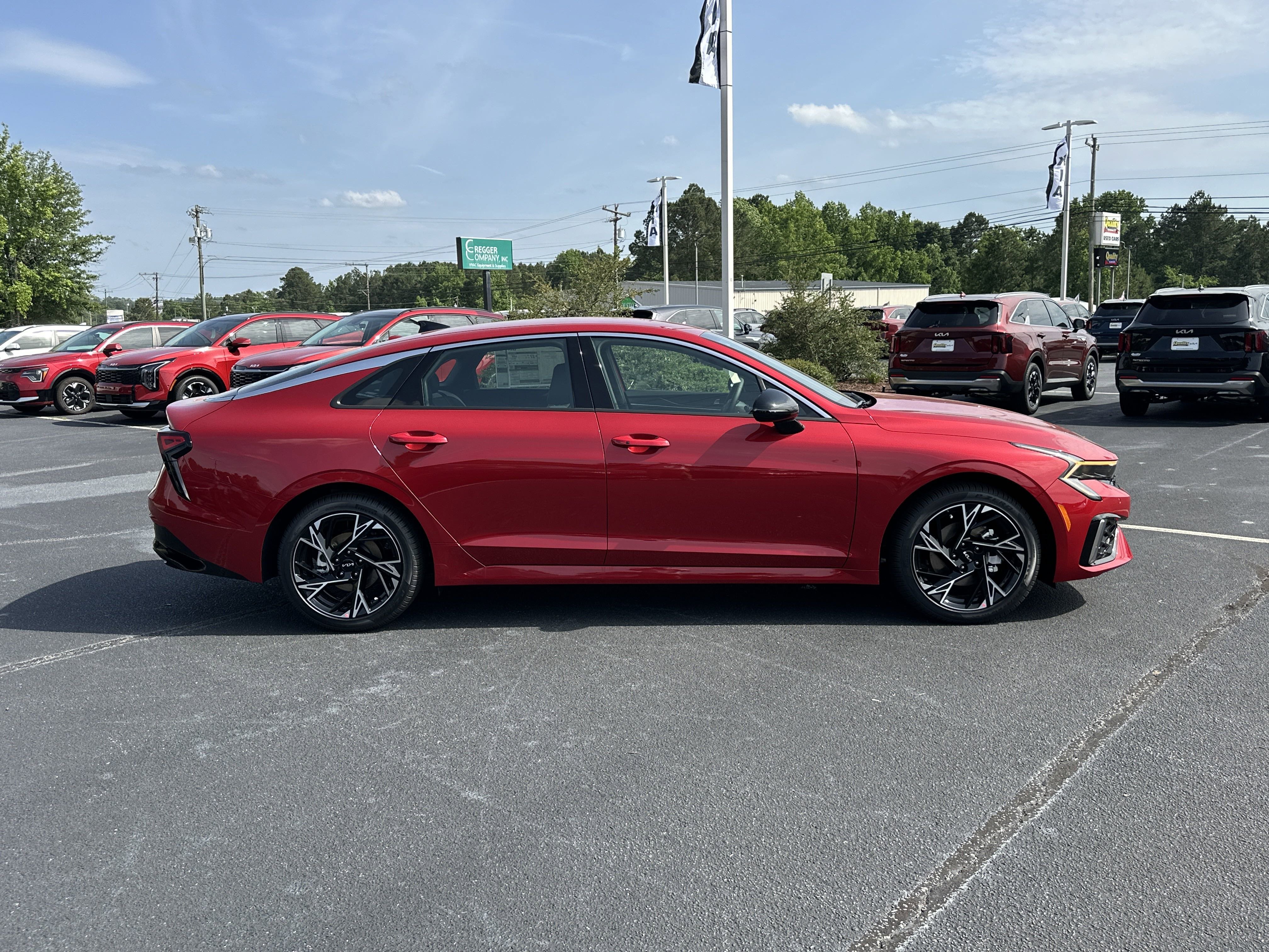 2025 Kia K5 GT-Line - Photo 9