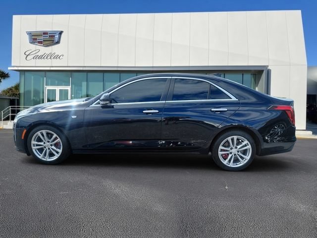 Used 2021 DARK MOON BLUE METALLIC Cadillac Luxury image 5