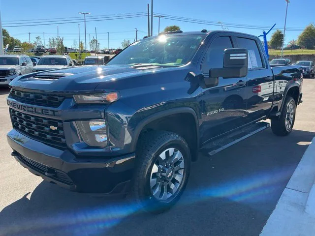 Used 2023 Blue Metallic Chevrolet Custom image 3
