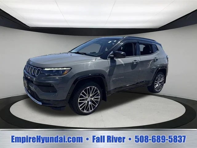 Used 2022 Gray Jeep Limited image 1