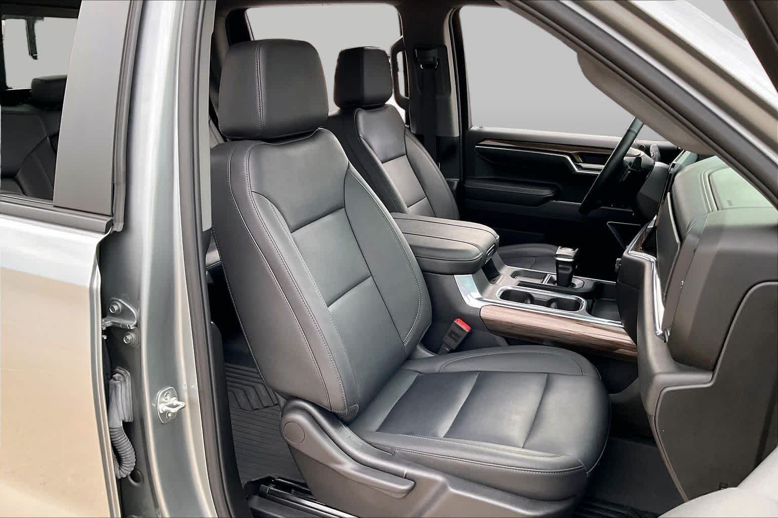 Certified Used 2025 Sterling Gray Metallic Chevrolet RST image 9