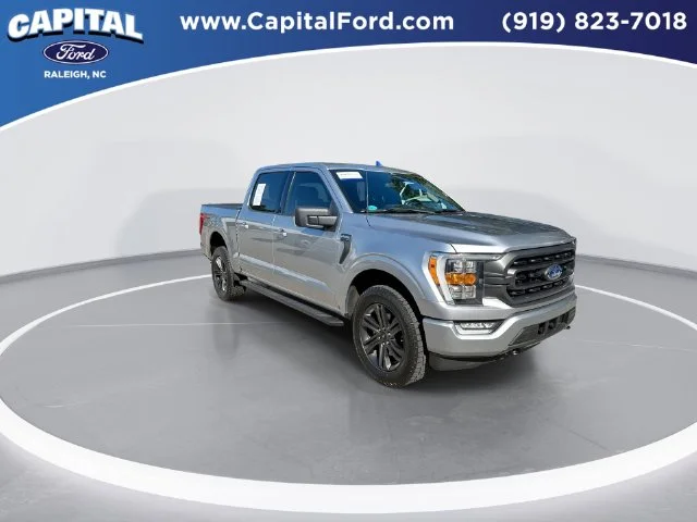 Used 2022 Silver Ford XLT image 2