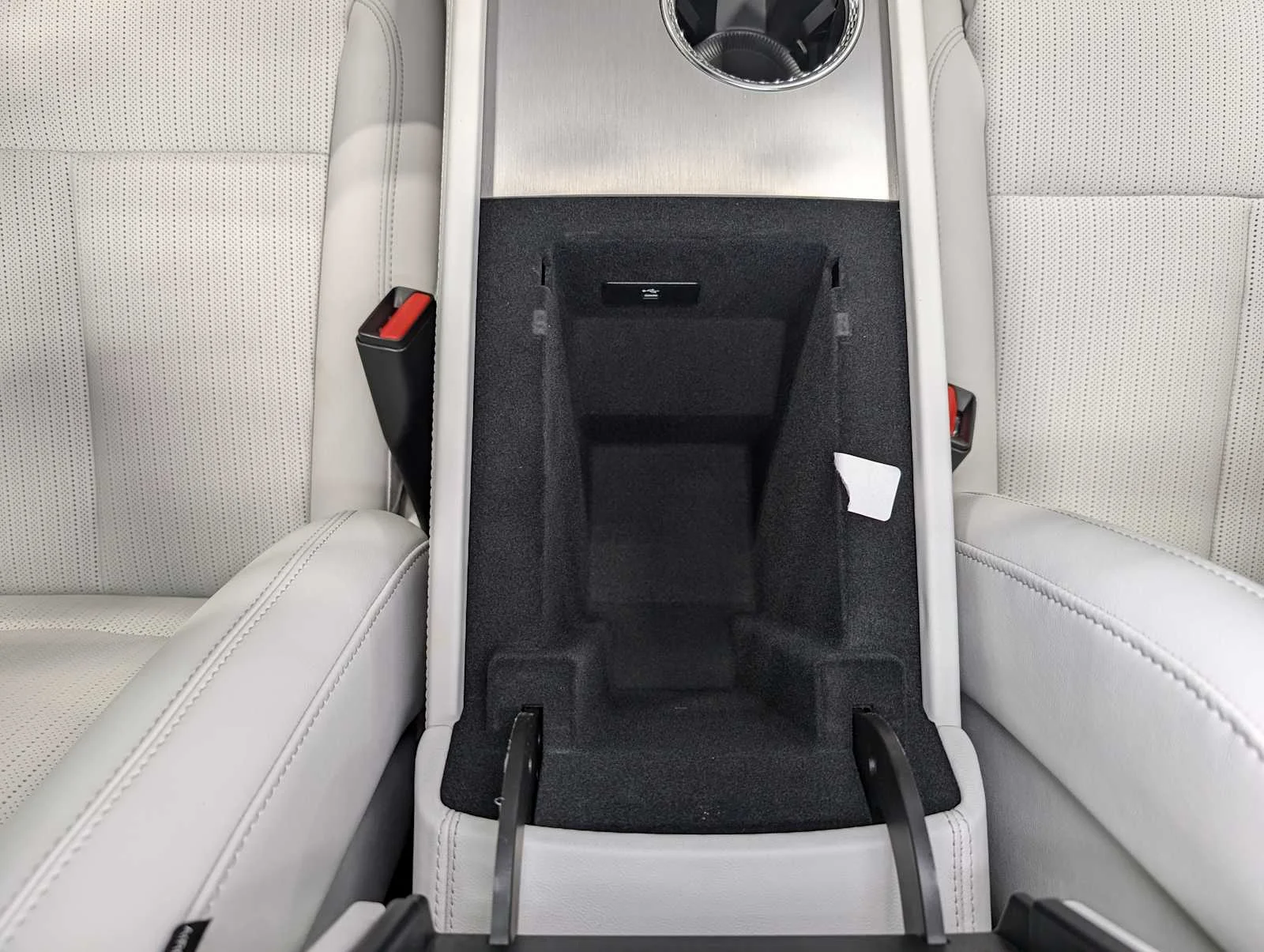 2026 Cadillac VISTIQ Luxury - Photo 18