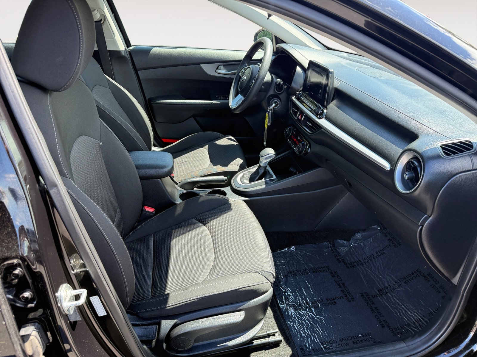 Used 2019 Aurora Black Kia LXS image 19