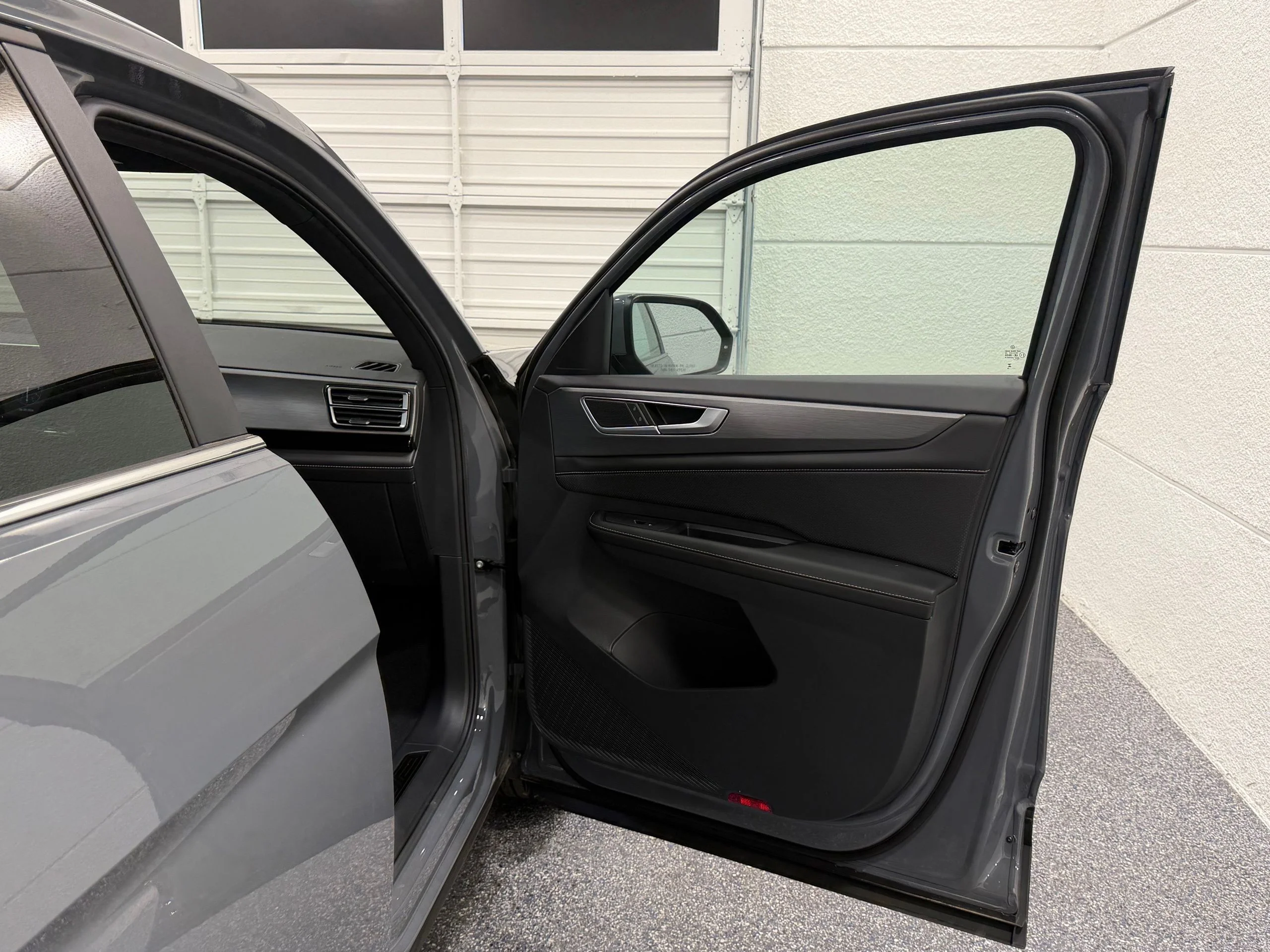 New 2026 Gray Volkswagen 2.0T SE w/Technology image 26