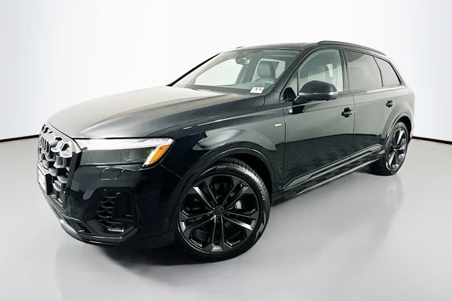 2026 Audi Q7 S line Premium Plus